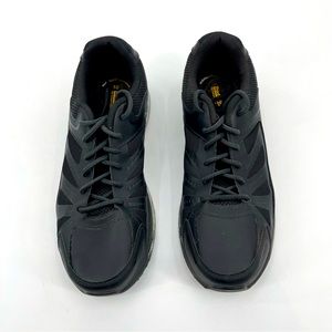 TREDSAFE O2AIR MENS SHOES , size 10 , good condition , preowned , black